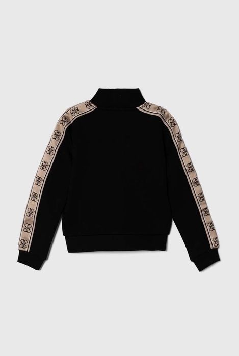 Спортен сет Guess.