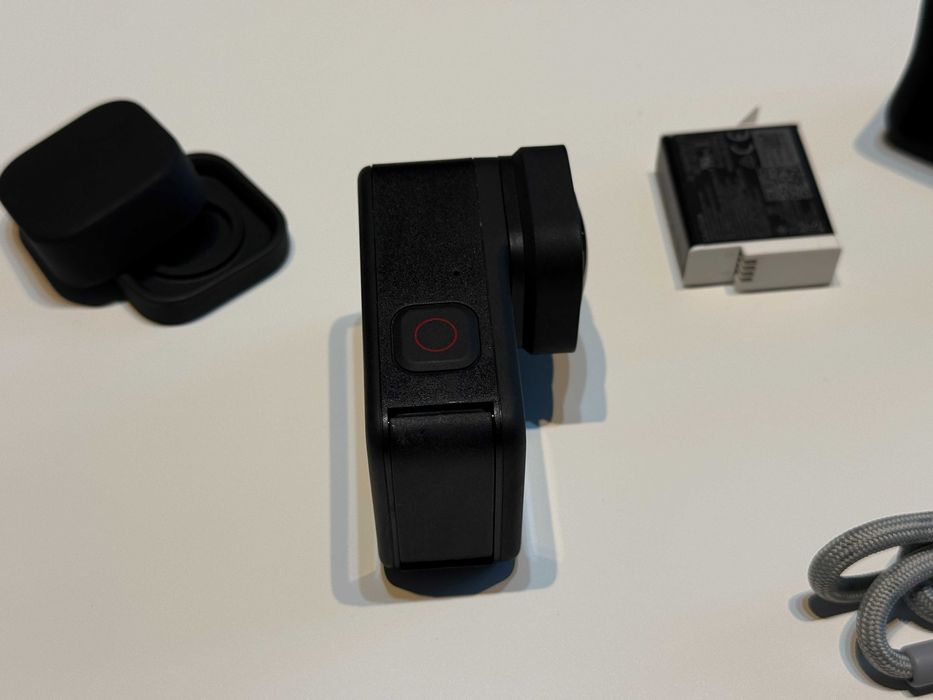 Camera video sport GoPro Hero 10, 2 baterii, Max Lens Mod, husa protectie, sdcard 32GB