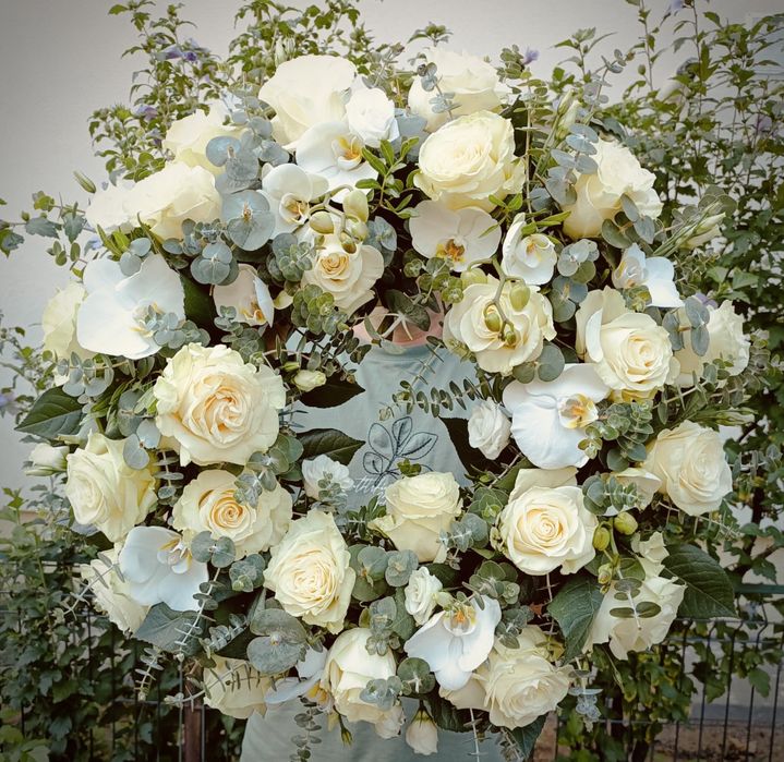 Coroane funerare personalizate