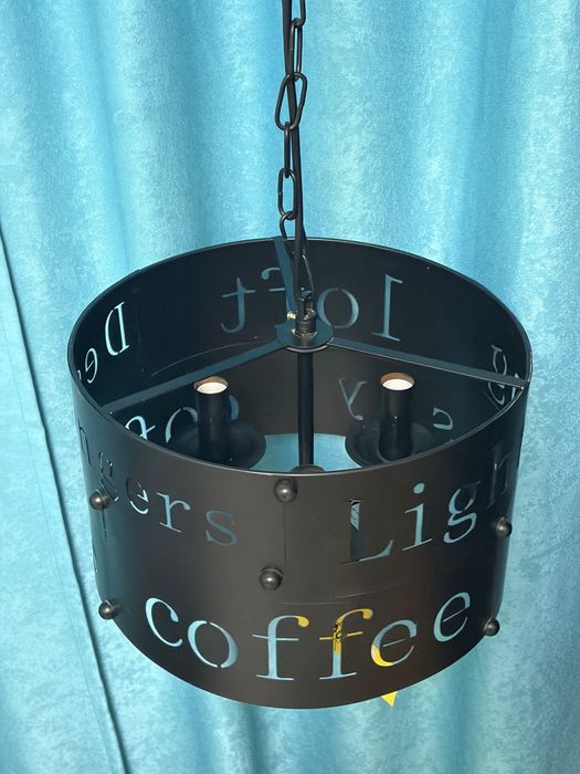 Металлическая люстра