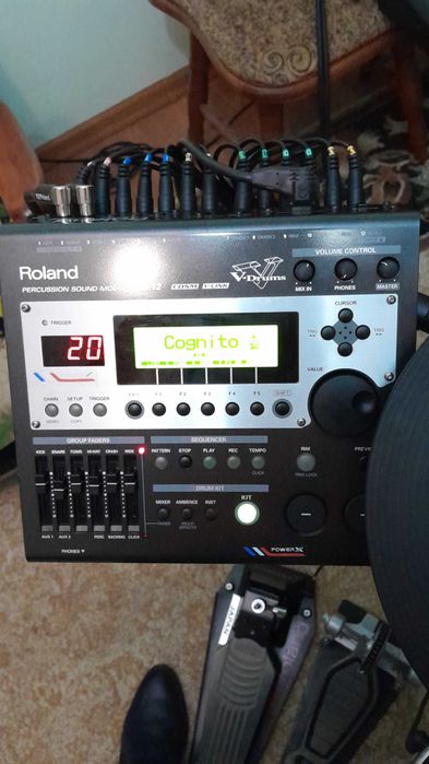 Vând procesor tobe electronice Roland TD 12