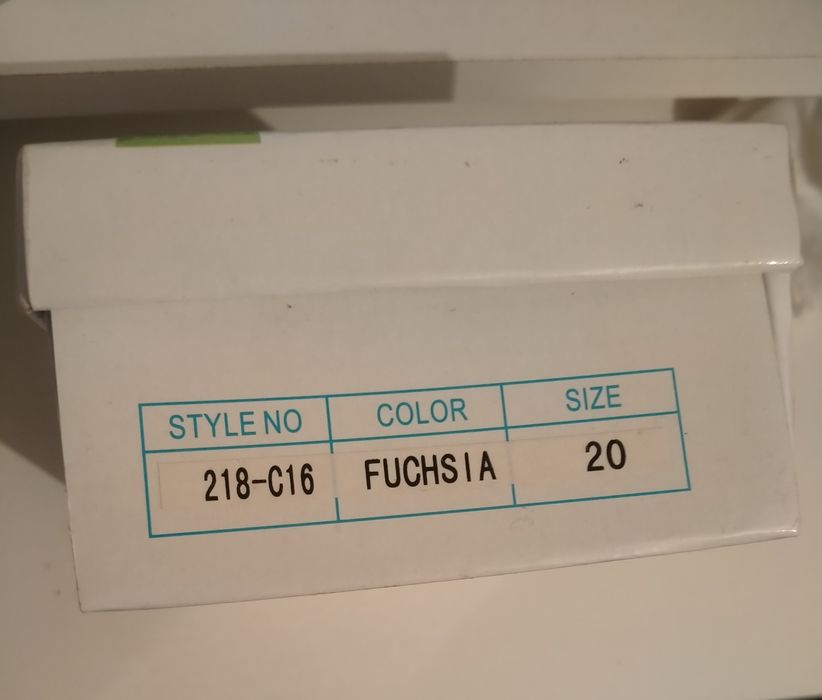 Туфельки детские с пайетками