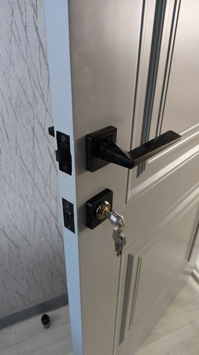 Плотник, есик орнатам замок ауыстырам