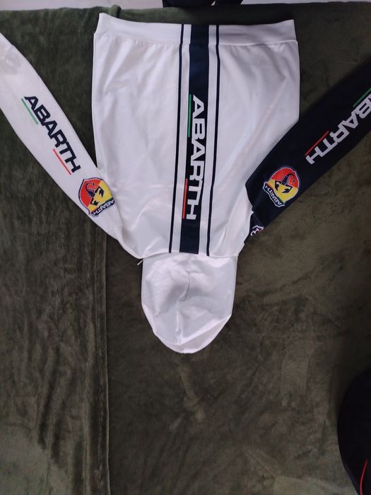 ABARTH суичер за манияци