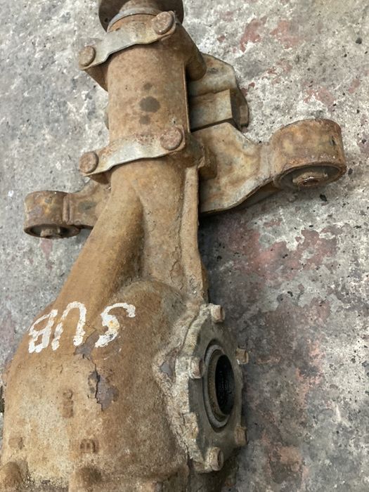 Subaru legacy 2010г комби 6 скорости ръчка 2.0d 150кс диференциал