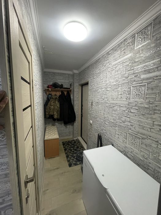 Продается 2 ух комнатное квартира