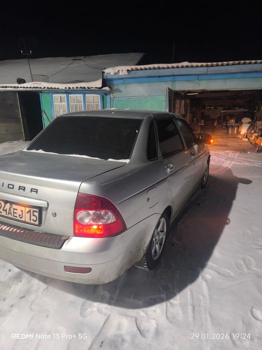 Продам Приору 2009 год