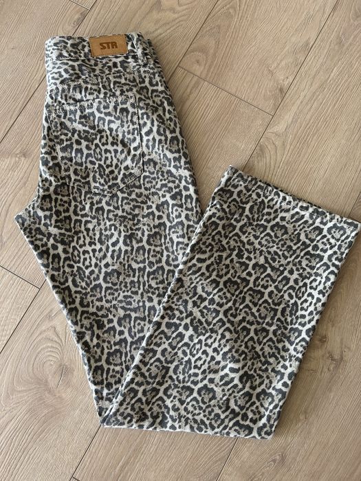 Дамски дънки Stradivarius