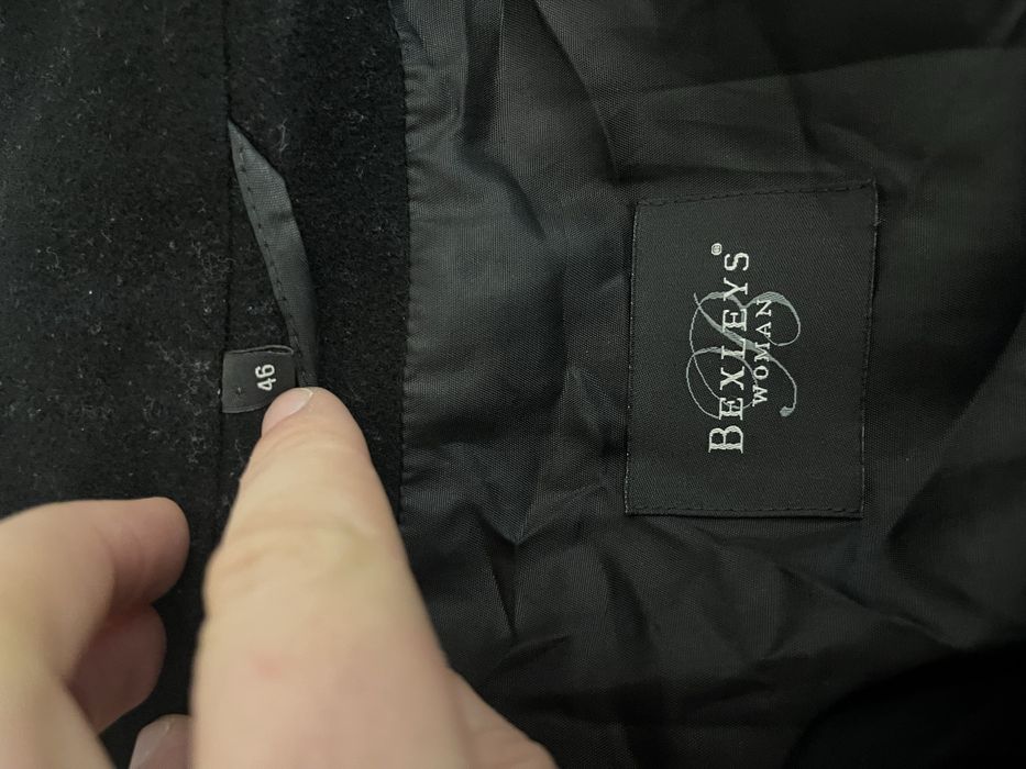 Palton dama elegant  lana si casmir Bexleys marimea L spre XL