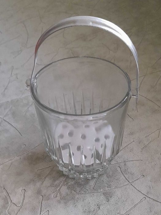 Стъклена/кристална нова купа за лед