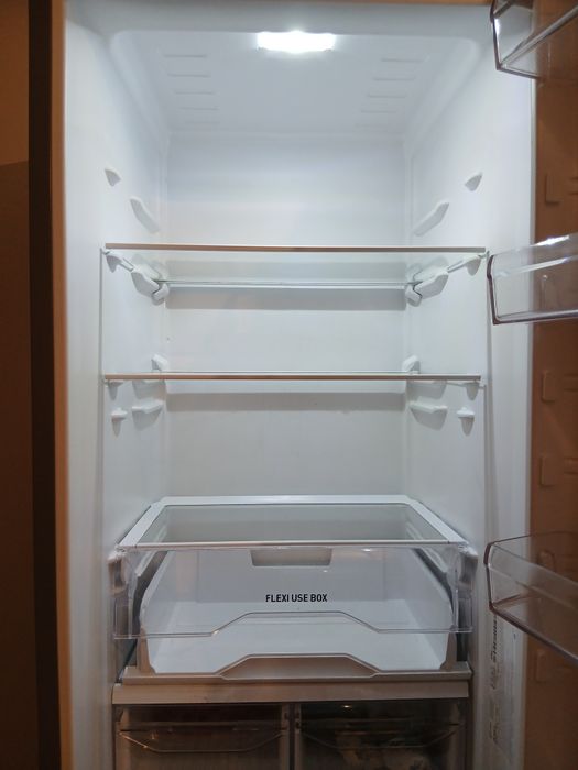 Тез арада  Индезит холодильнигі сатылады