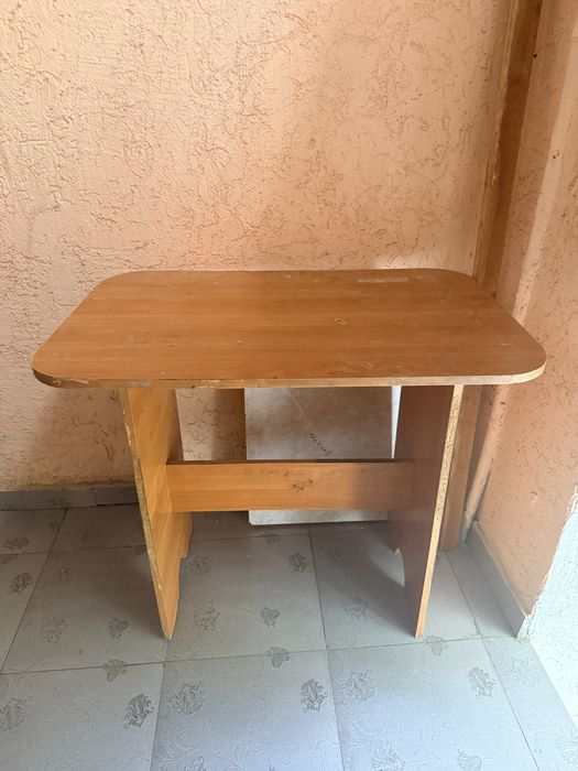 Стол письменный / компьютерный 100×60 см