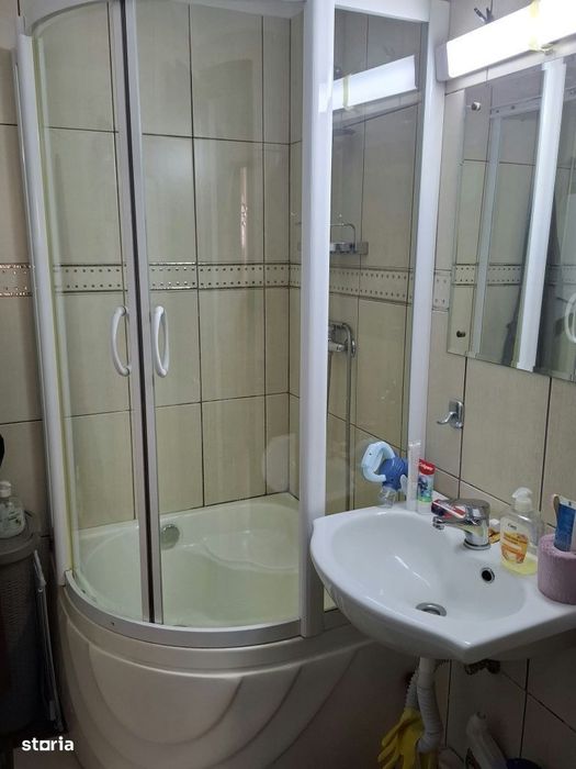 4 camere // Foisorului // Decomandat