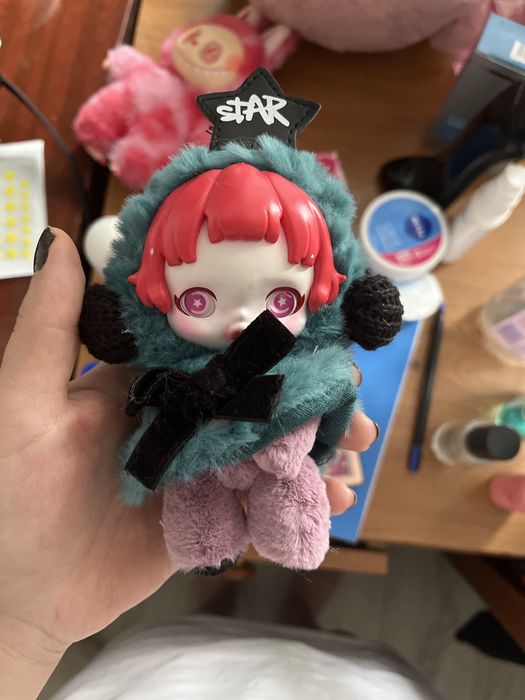 Хочу продать куклу колекционную