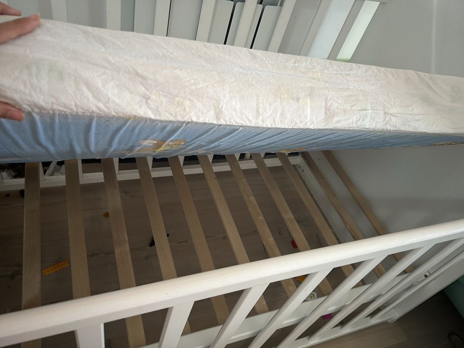 манеж  с полками продам