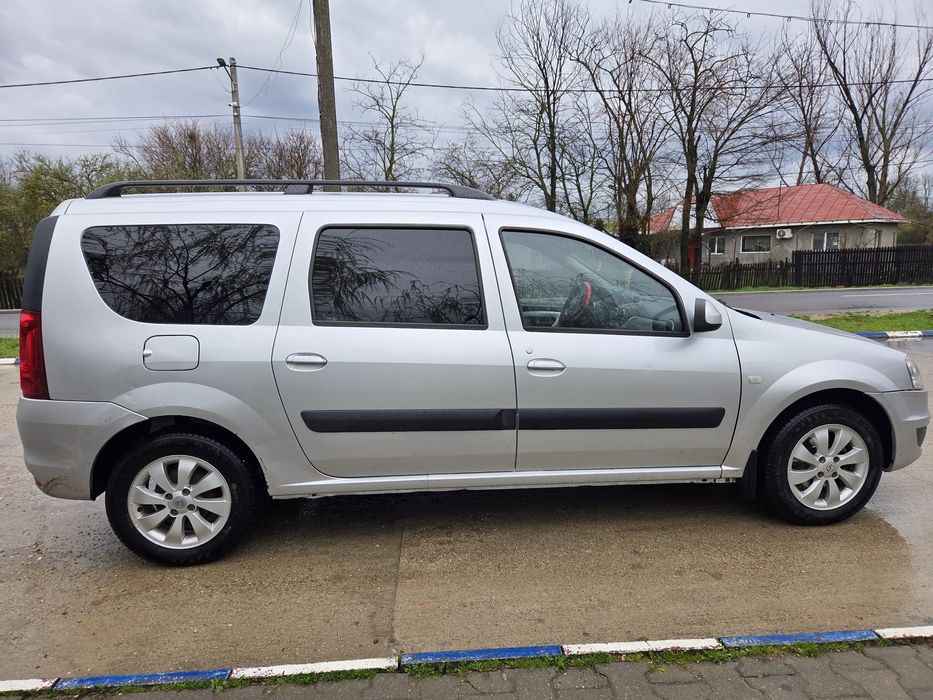 Logan MCV 2010 1.5 DCI