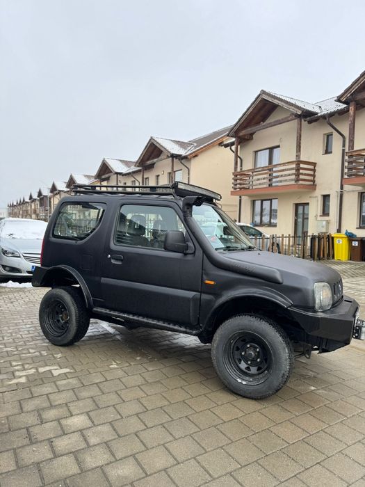 Vând Suzuki Jimny