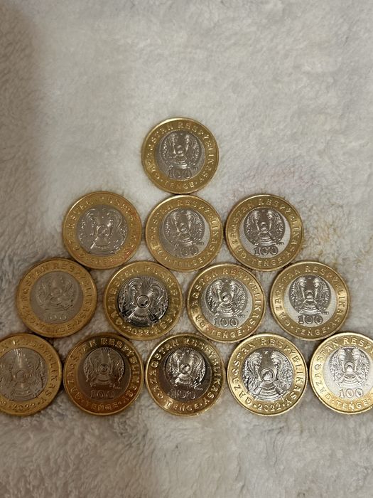 Продам коллекционые монеты