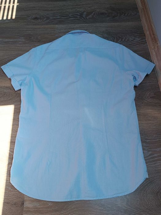 Мъжка риза с къс ръкав