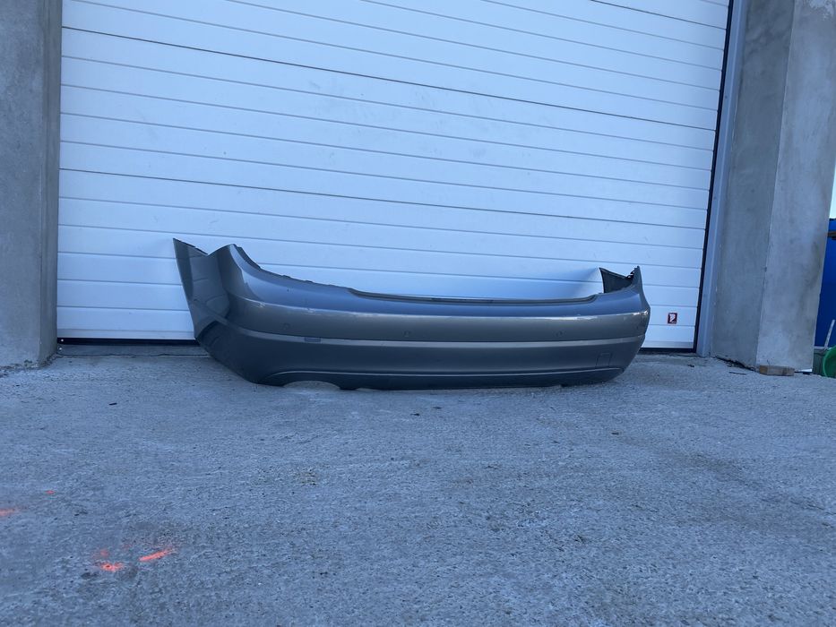 Bara spate Mercedes C class w204 facelift 2012 2013 cu senzori parcare