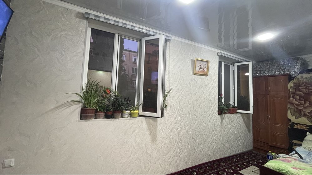 3xonali balkoni va podvaliga ega 2 lamchi kredit bor