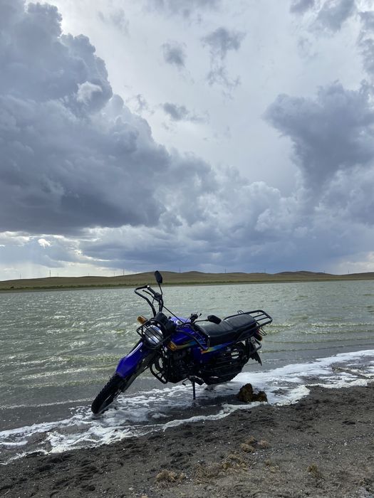 Мотоцикл qarshiga