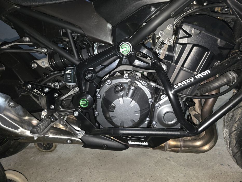 Продам мотоцикл kawasaki Z900