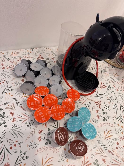 Espressor Nescafe Dolce Gusto Piccolo+capsule