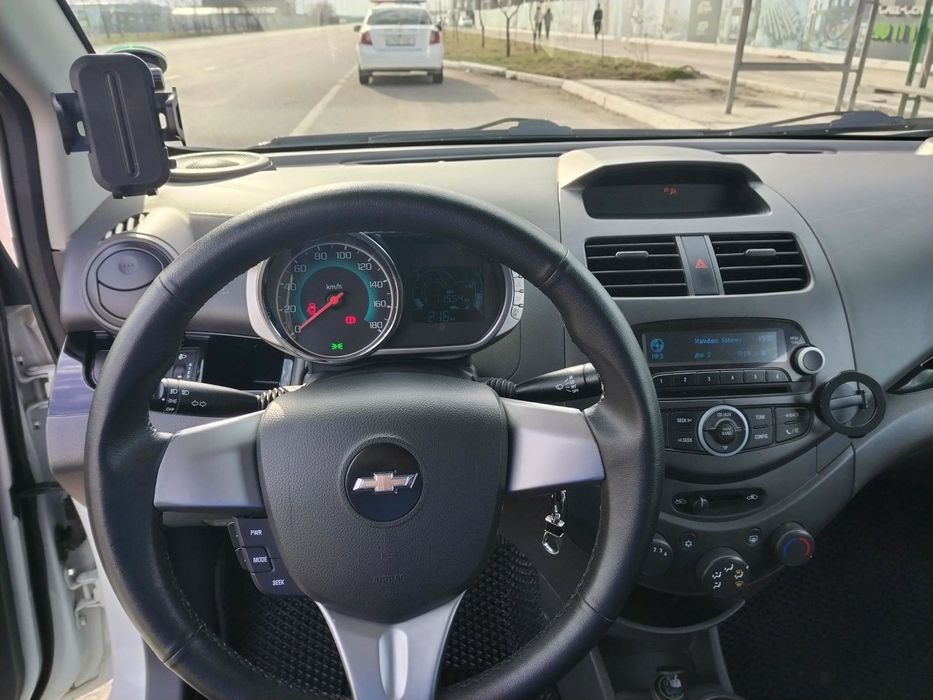 Spark mexanika  sotiladi