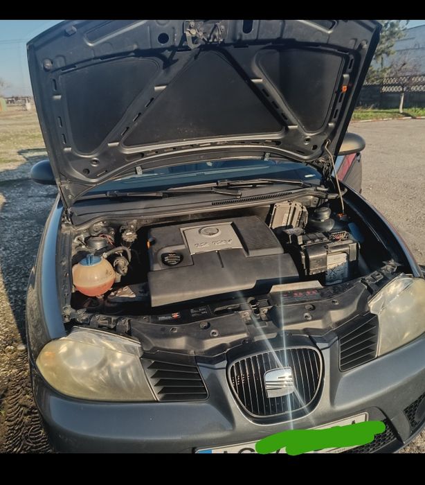 Vând Seat Ibiza 2006 /1.2 ; benzina ,Pitești . Proprietar .