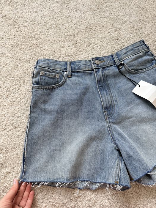 Blugi scurti Zara marimea s