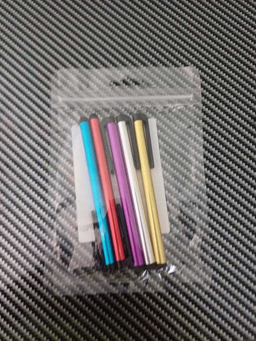 Подставка , стилусы , набор отвёрок