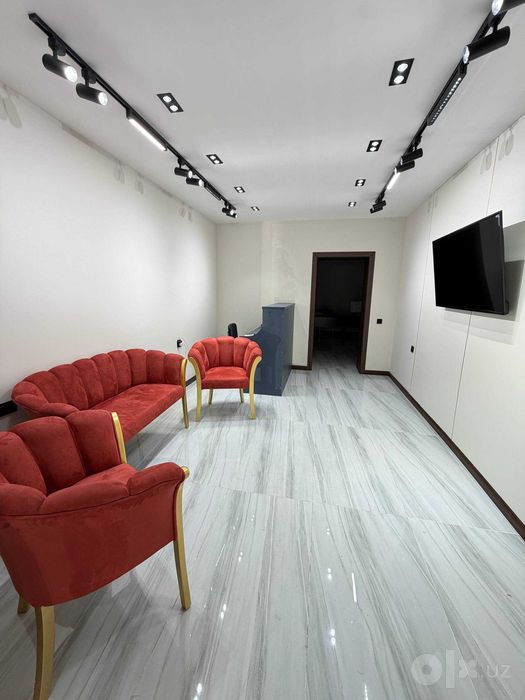 Продается Коммерческое помещение 95 м2 ЦУМ,МИД,Центральный банк
