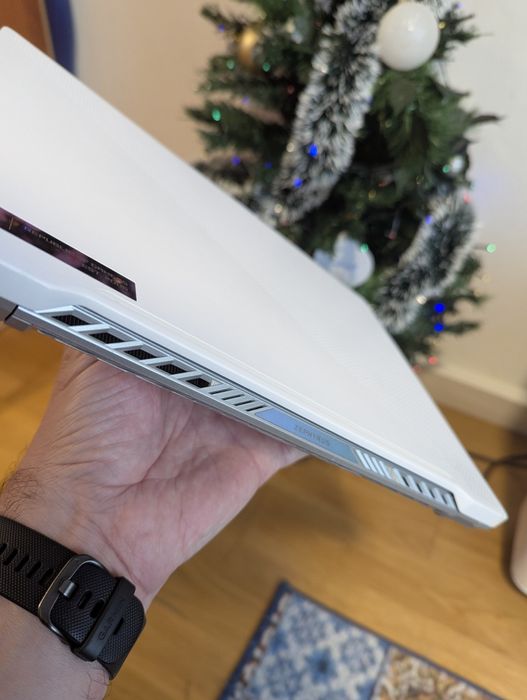 Laptop gaming premium ASUS ROG Ryzen 9,  RTX 3060 6GB, 32GB DDR, 1 TB