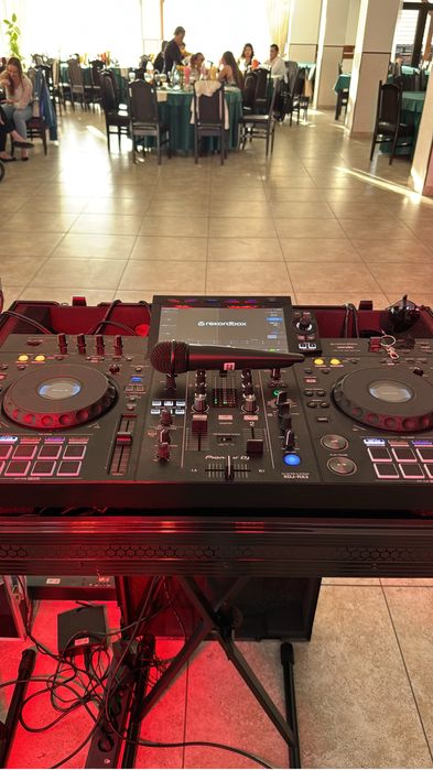 Consolă Pioneer RX3 + Flightcase UDG + 2x Stick Usb