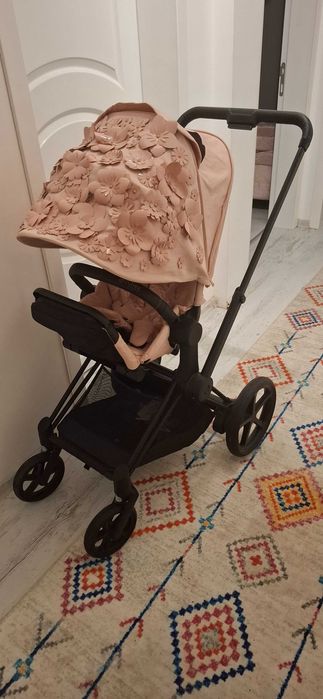 Бебешка количка CYBEX