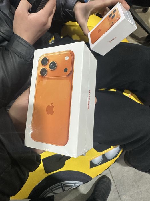 Айфон 17 про макс (мини)