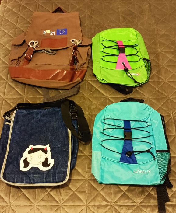 Ghiozdane/ geanta denim