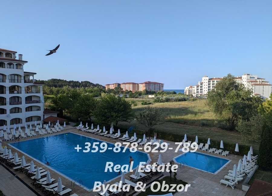 Тристаен апартамент с морска гледка + паркоместо в подземен гараж