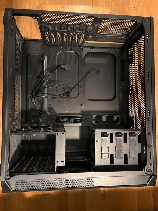 PC ATX кутия Corsair Carbide 200R