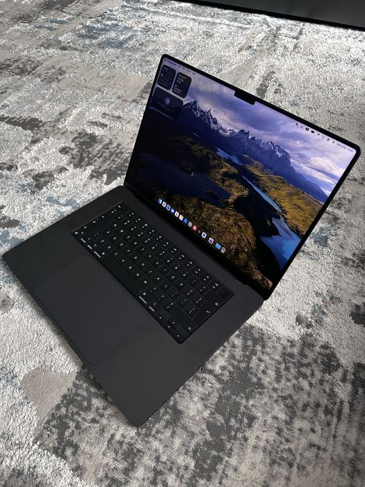 macbook pro 14 m4 pro - Laptopuri oferte online | OLX.ro