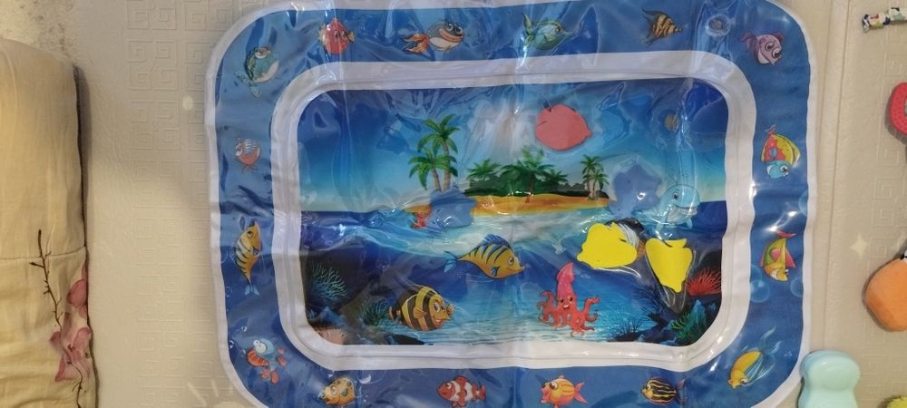 Коврик развивающий и круг для купания