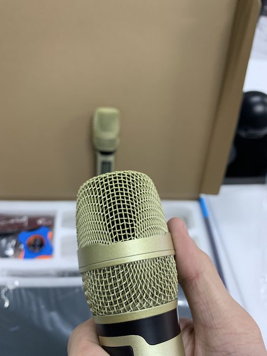 Двойная беспроводная микрофонная система sennheiser