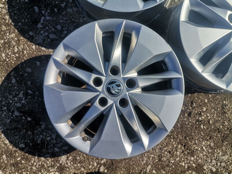 16 цола джанти за Skoda Octavia Шкода Октавия ДВА БРОЯ