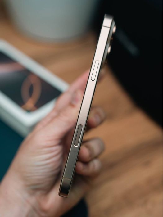 Iphone 16 pro max 256 gb 23 sikl AKB 100%