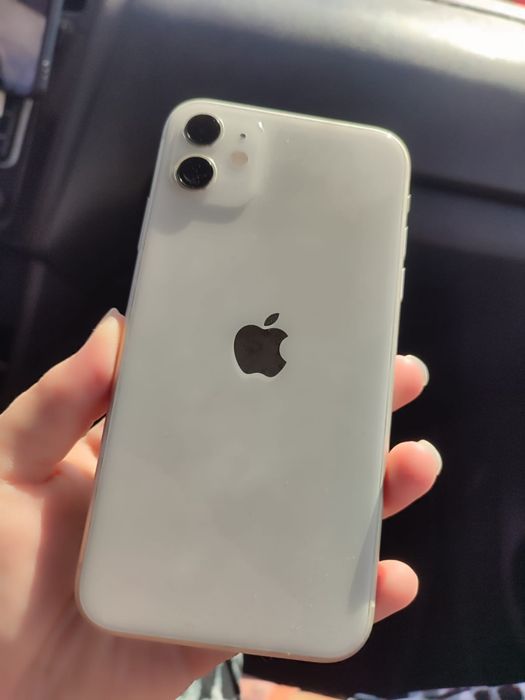 Iphone 11 64gb AKB74 коробка есть