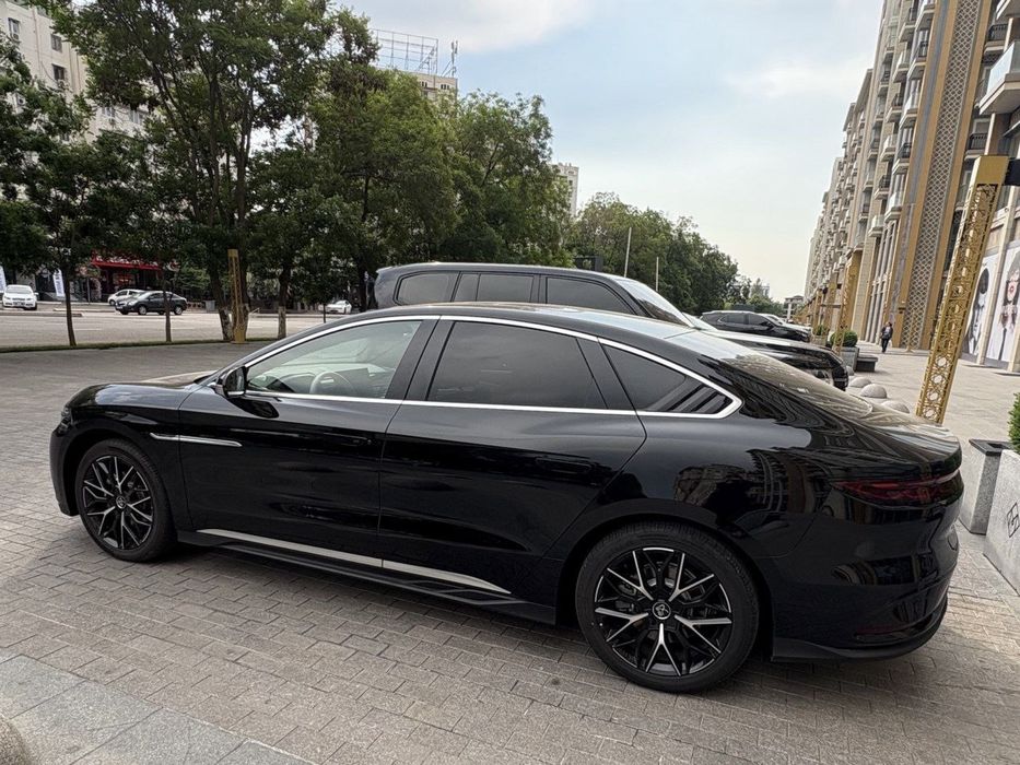 BYD Han smart 506km 2024 йил