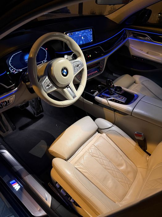 BMW 7 Series 0 — imagine 2