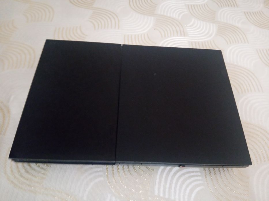 Продам ps2 slim идиал состаяние