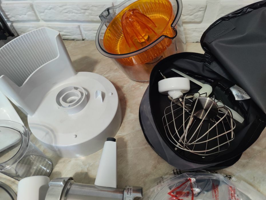 Продам кухонный комбайн BOSCH